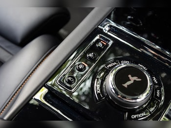 Used Rolls-Royce Cullinan 2023 for sale - 75247430: Photo