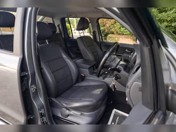 Used Volkswagen Amarok 2015 for sale - 79688228: Photo