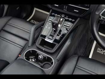 Used Porsche Cayenne 2023 for sale - 75198912: Photo