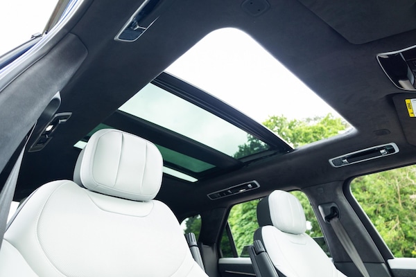 Used Land Rover Range Rover Sport 2025 for sale - 74958700: Photo 32