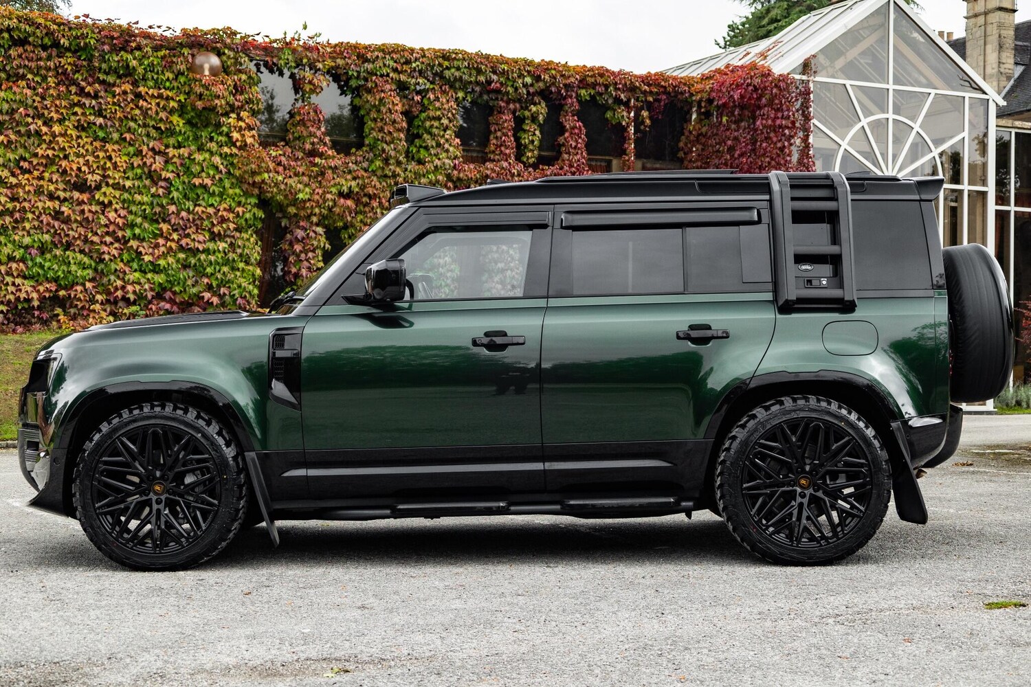 Used Land Rover Defender 2023 for sale - 77784115: Photo 15