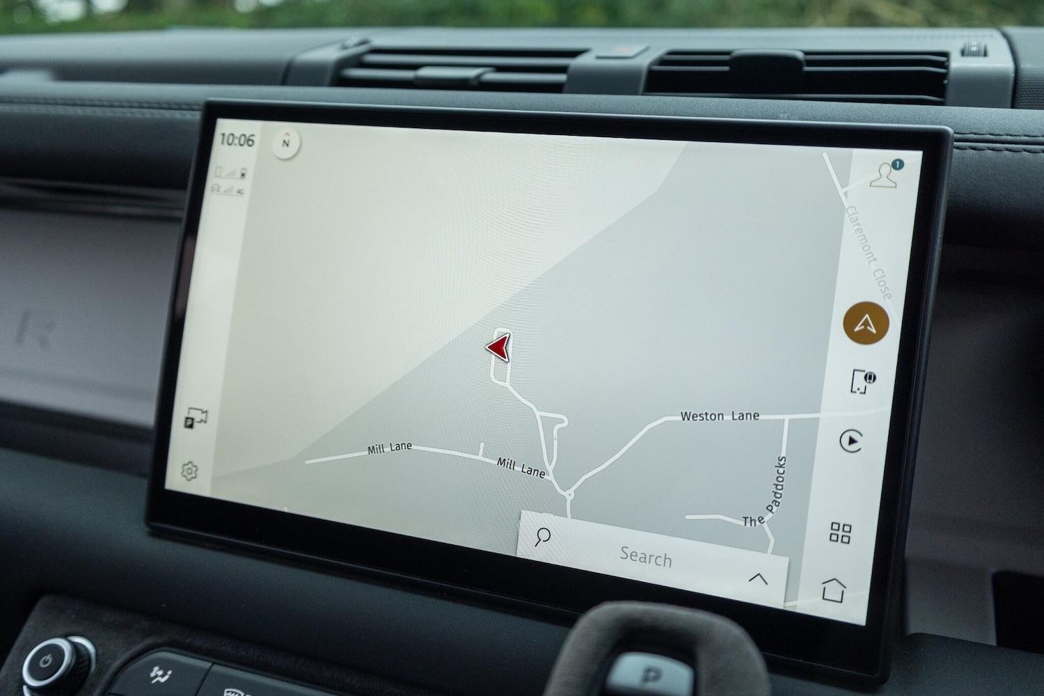 Used Land Rover Defender 2023 for sale - 77784115: Photo 4