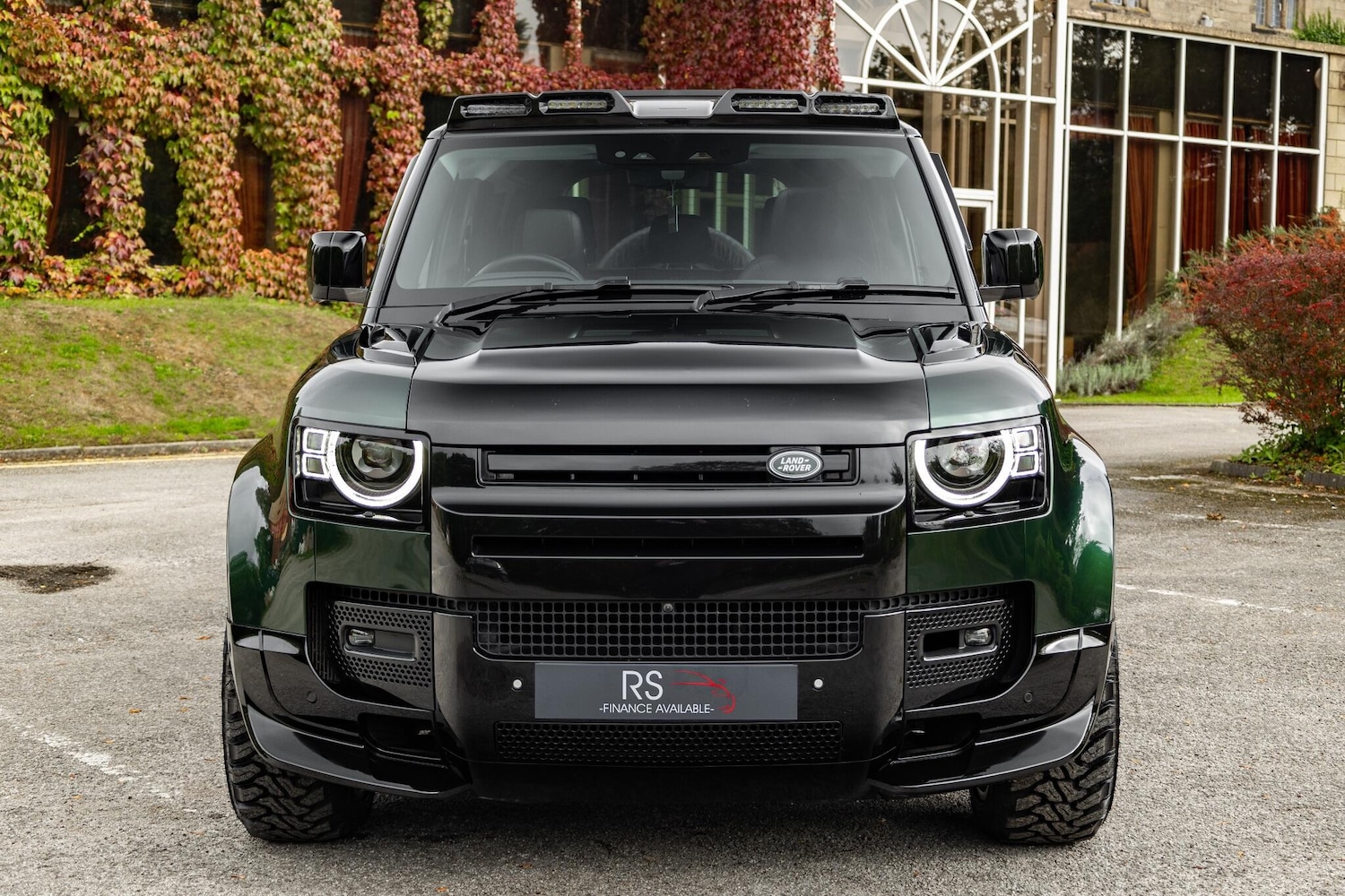 Used Land Rover Defender 2023 for sale - 77784115: Photo 5