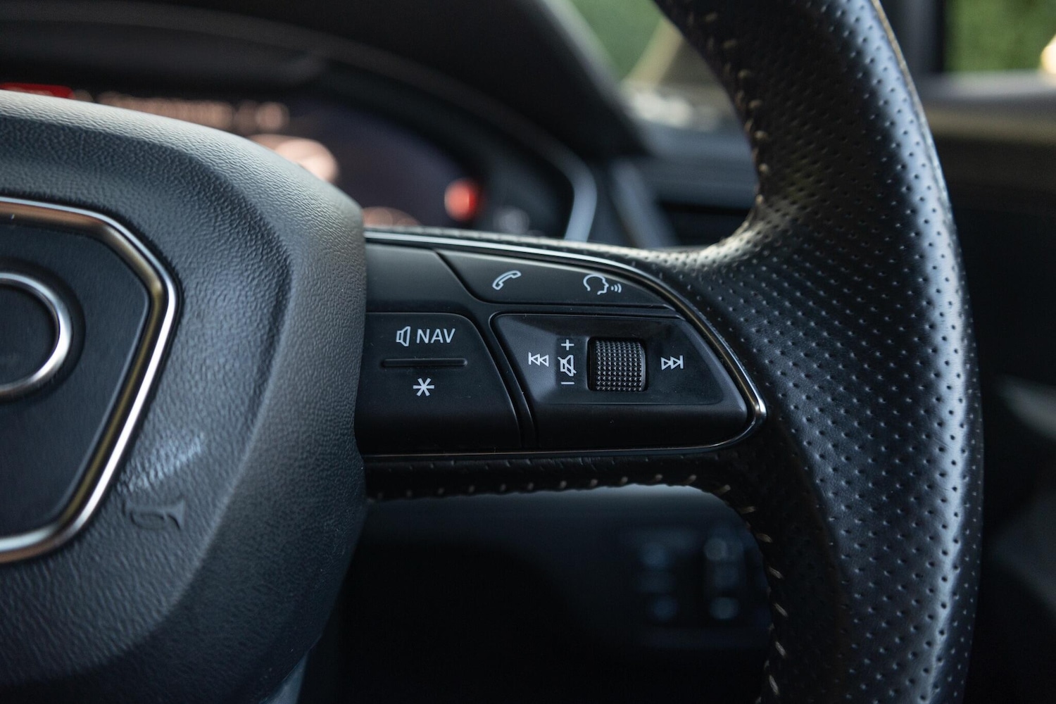 Used Audi Q5 for sale - 76996938: Photo 28