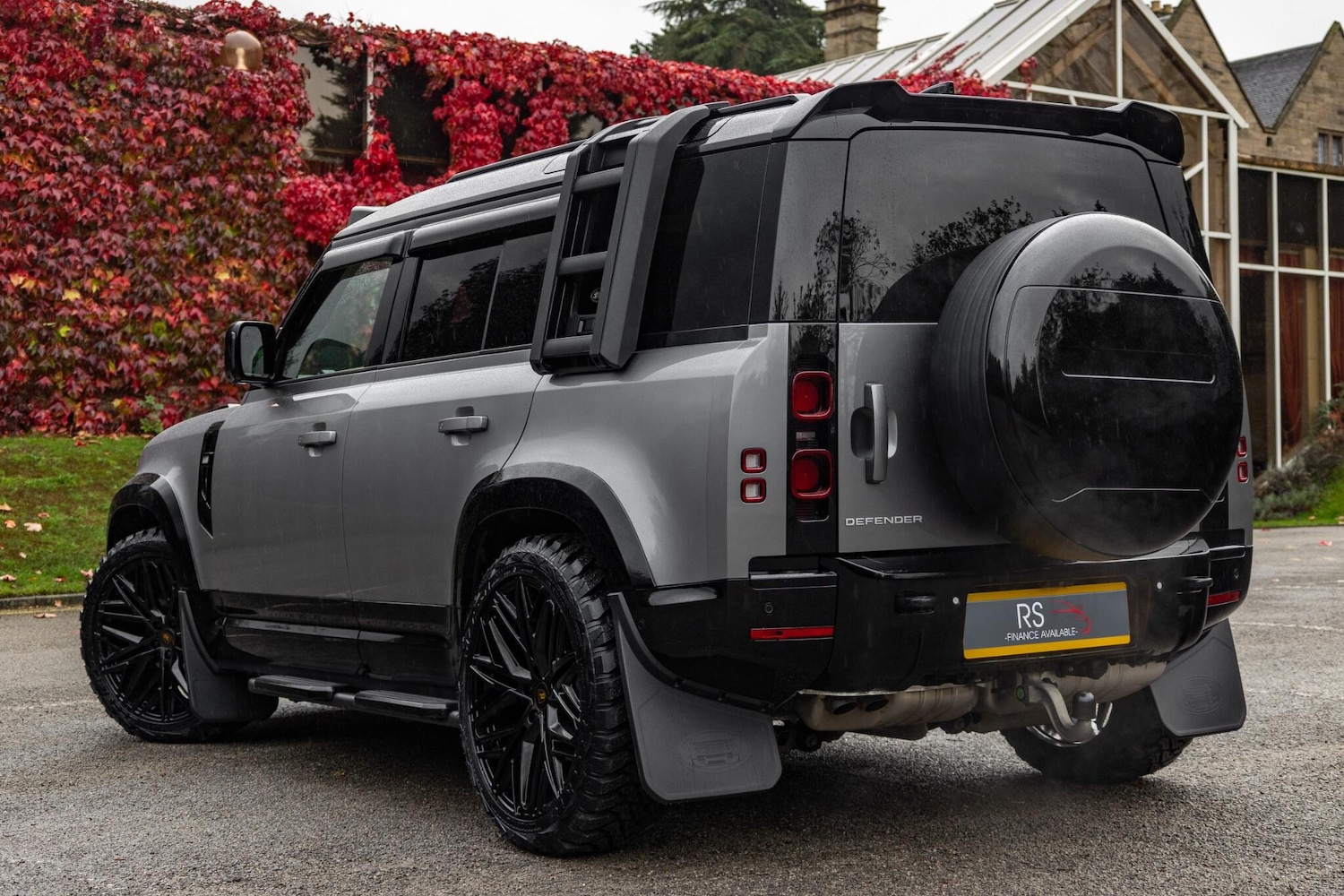 Used Land Rover Defender 110 for sale - 76825179: Photo 12