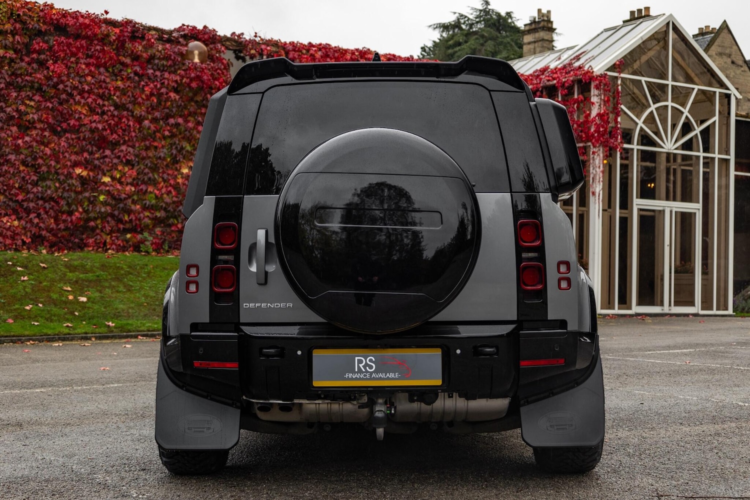 Used Land Rover Defender 110 for sale - 76825179: Photo 17