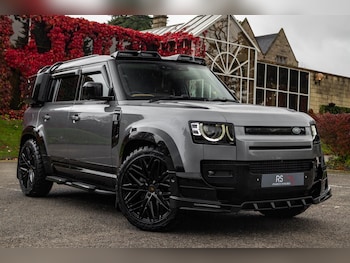 Used Land Rover Defender 110 2024 for sale - 76825179: Photo