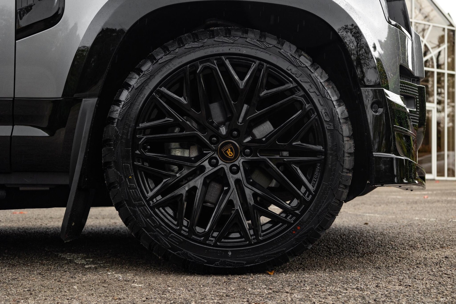 Used Land Rover Defender 110 for sale - 76825179: Photo 28