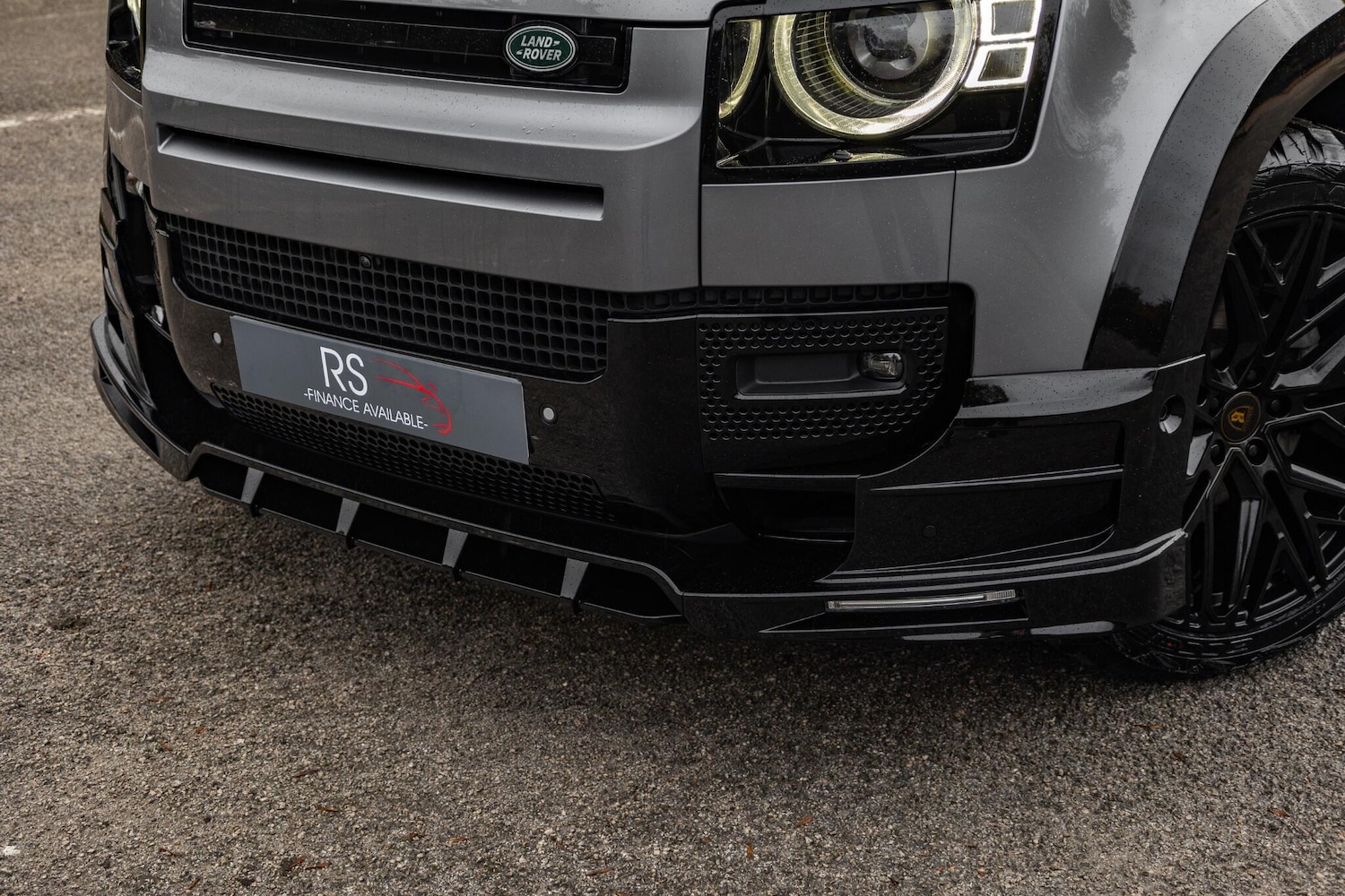 Used Land Rover Defender 110 for sale - 76825179: Photo 34