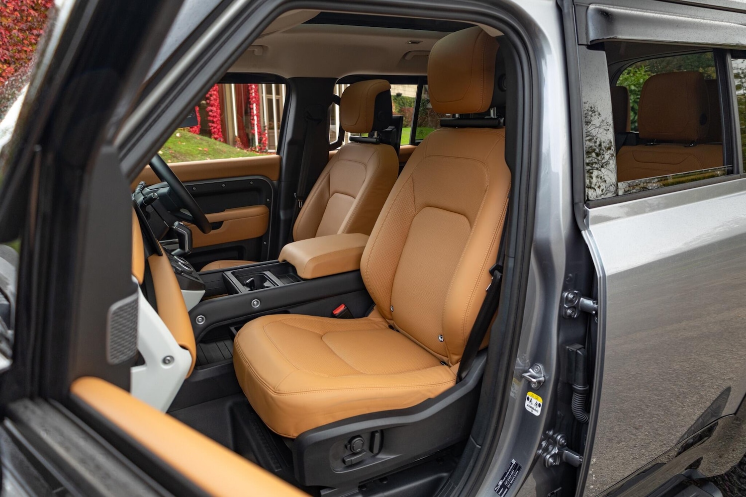 Used Land Rover Defender 110 for sale - 76825179: Photo 45