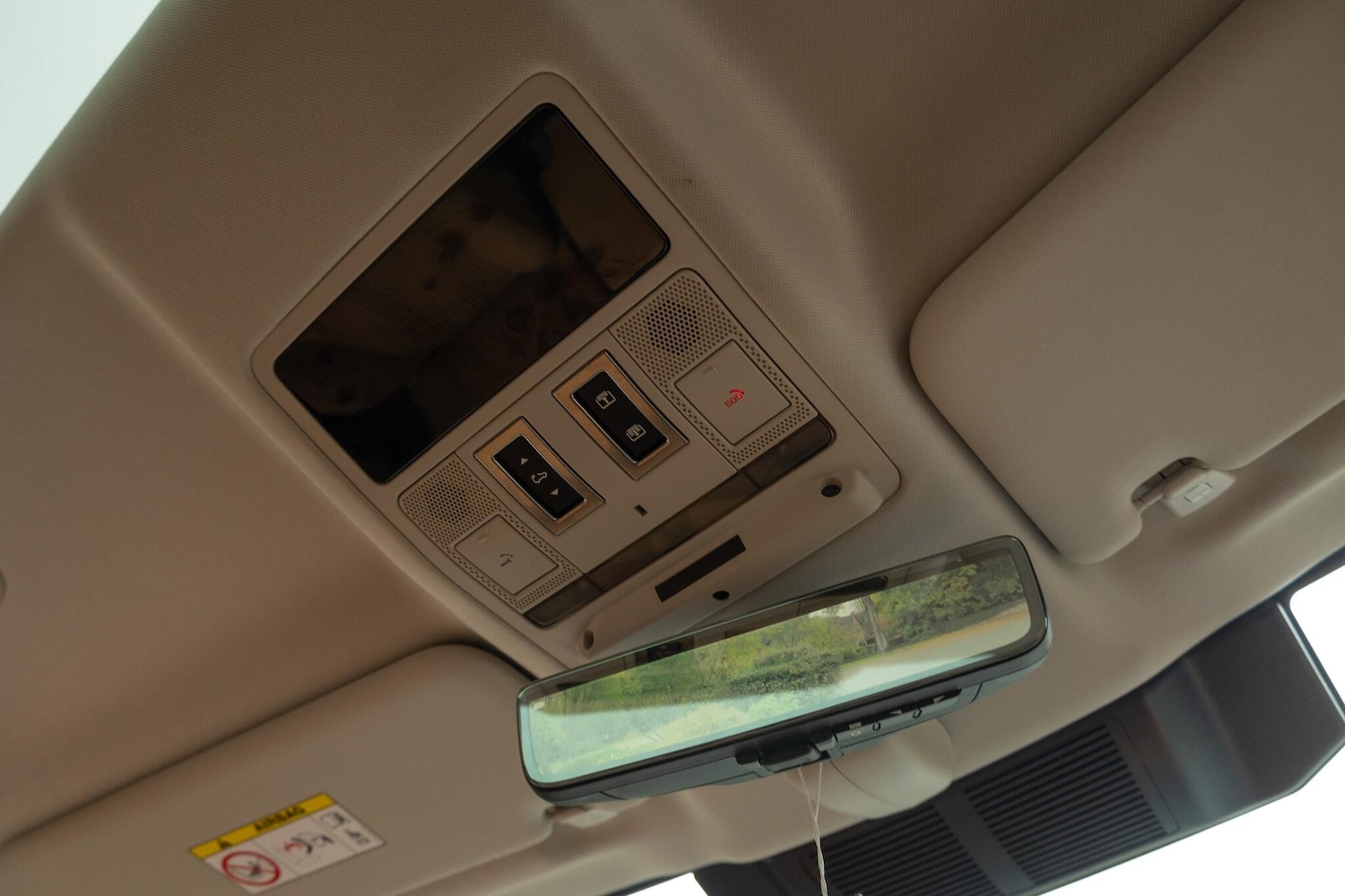 Used Land Rover Defender 110 for sale - 76825179: Photo 54