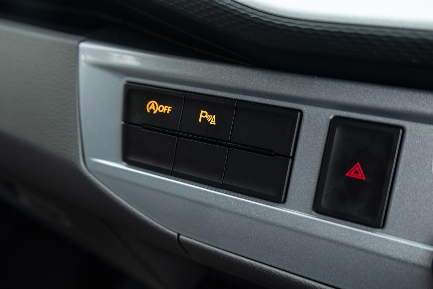 Used Volkswagen Transporter 2020 for sale - 76993659: Photo 50