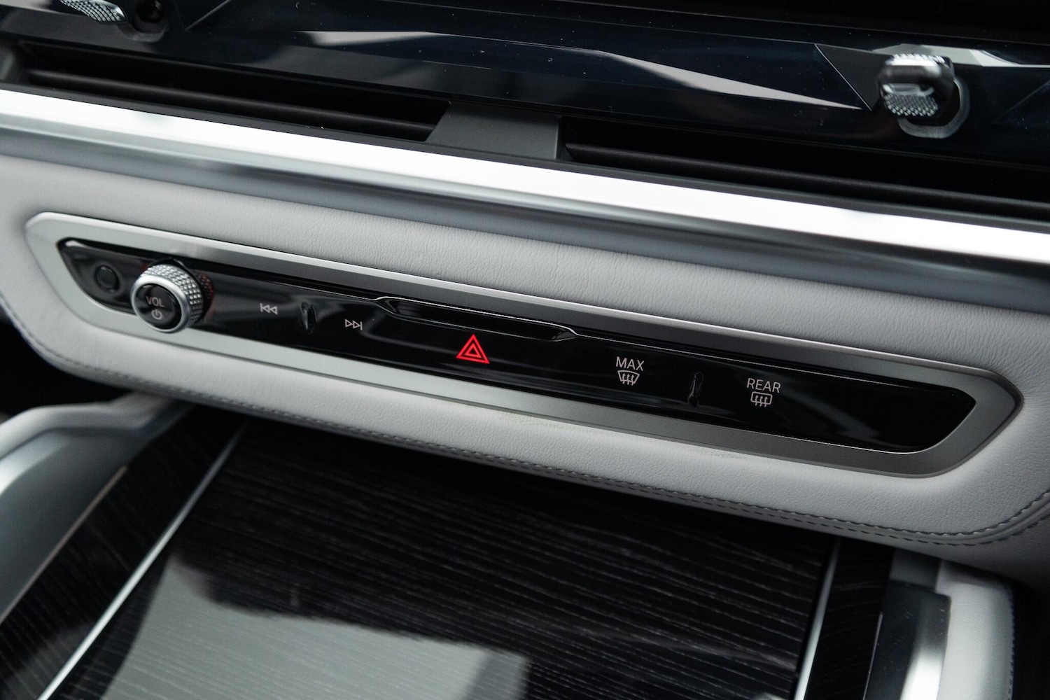 Used BMW X5 M 2025 for sale - 77155636: Photo 28