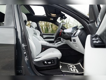 Used BMW X5 M 2025 for sale - 77155636: Photo