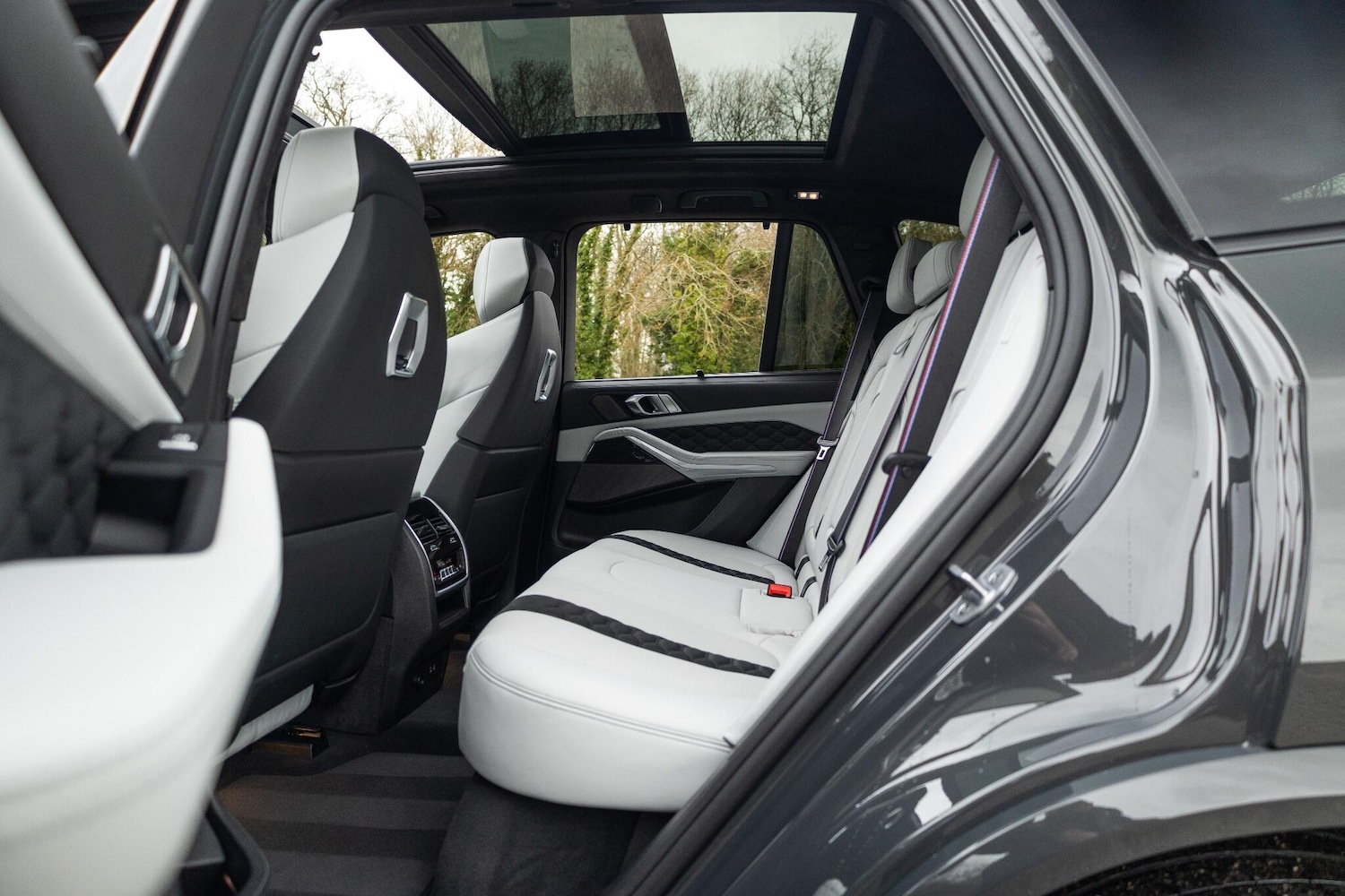 Used BMW X5 M 2025 for sale - 77155636: Photo 5