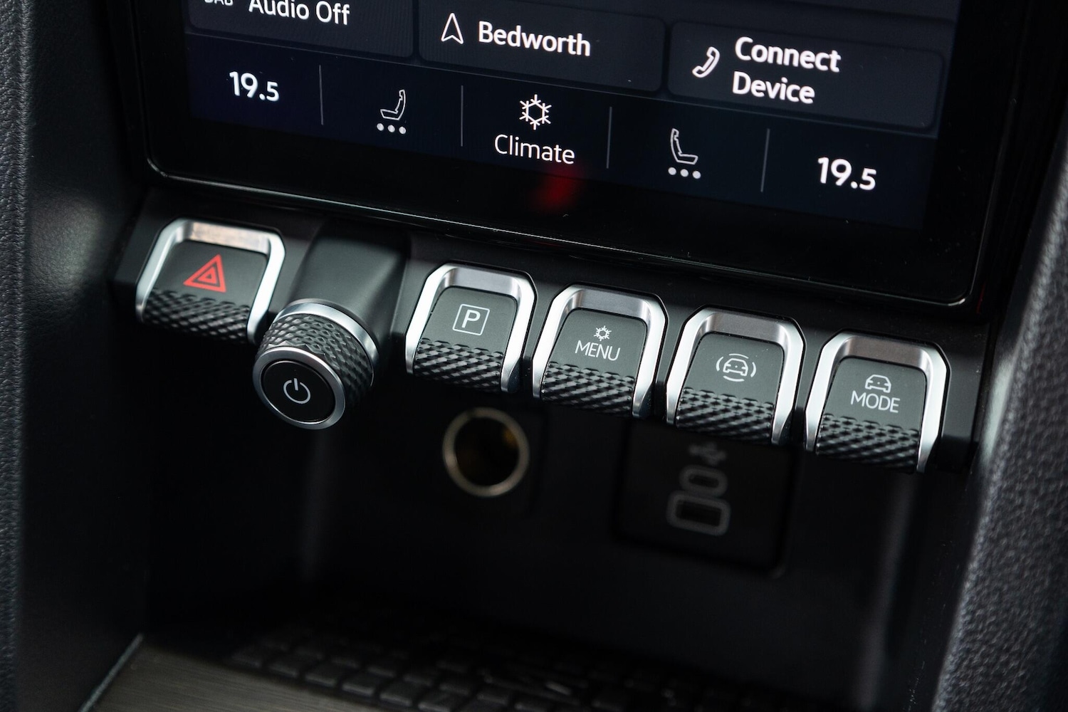 Used Volkswagen Amarok 2024 for sale - 76759366: Photo 22