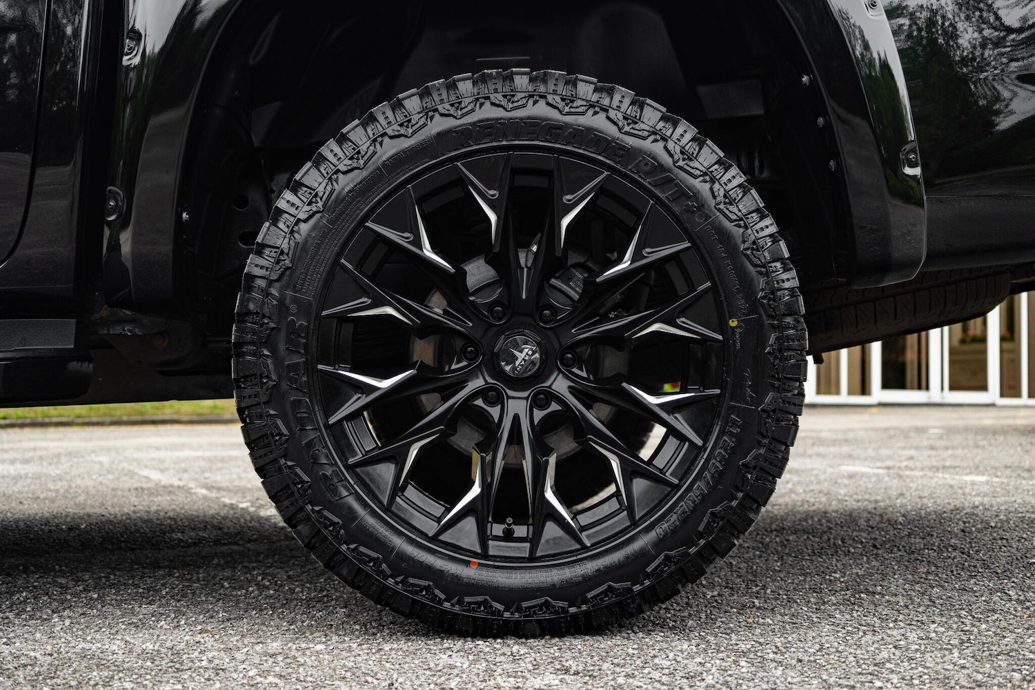 Used Volkswagen Amarok 2024 for sale - 76759366: Photo 27