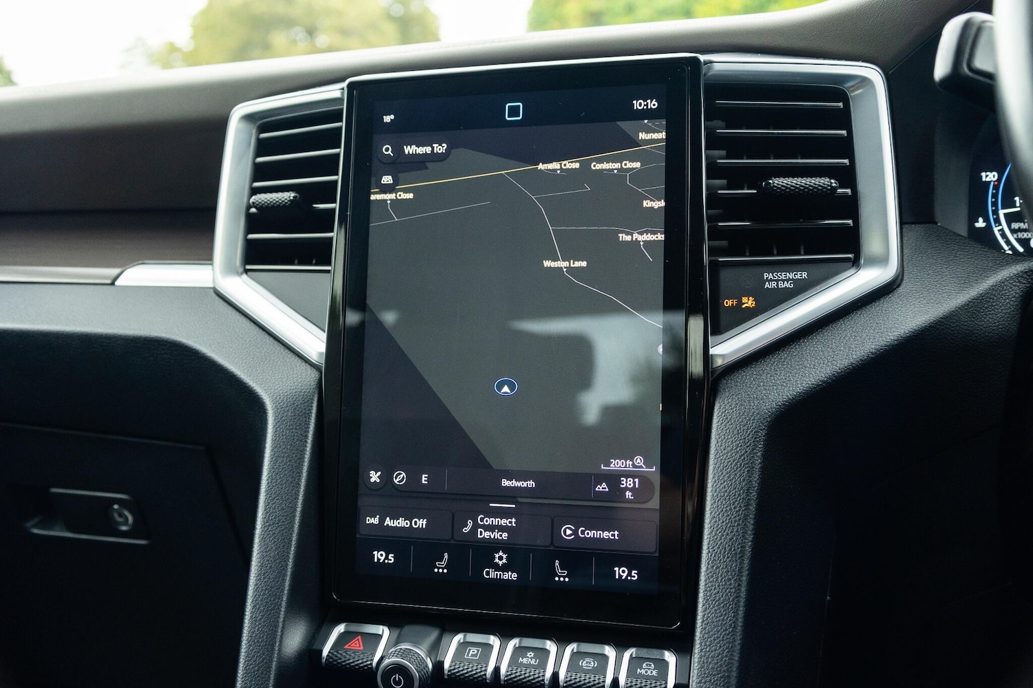 Used Volkswagen Amarok 2024 for sale - 76759366: Photo 33