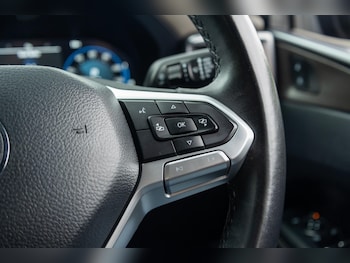 Used Volkswagen Amarok 2024 for sale - 76759366: Photo