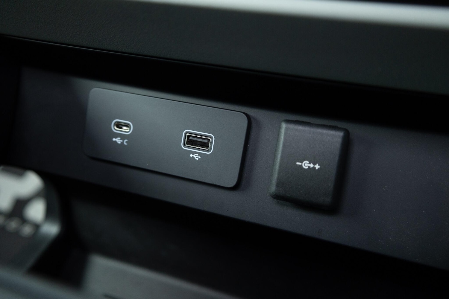 Used Land Rover Defender 110 2023 for sale - 77454701: Photo 21