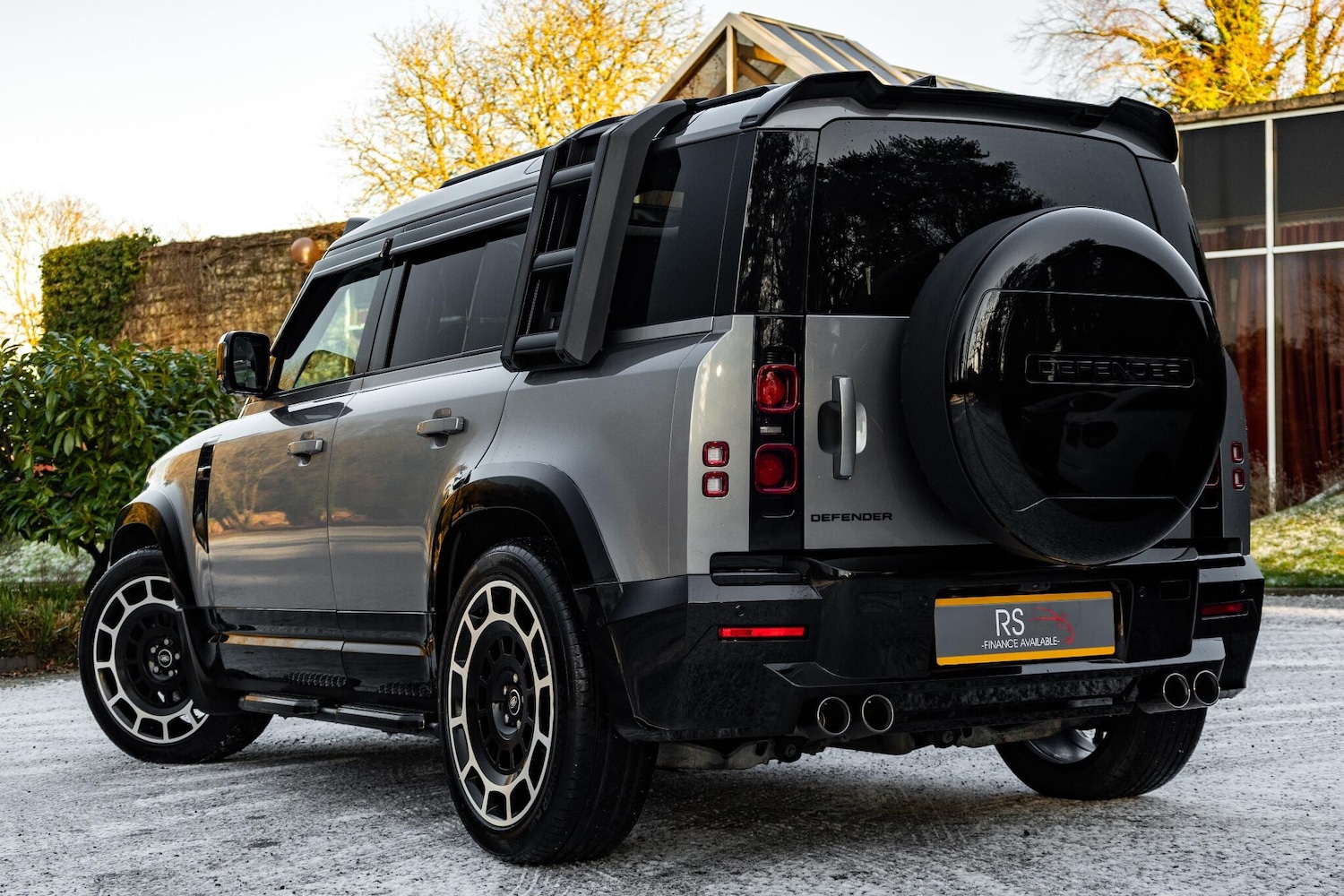 Used Land Rover Defender 110 for sale - 77081543: Photo 10