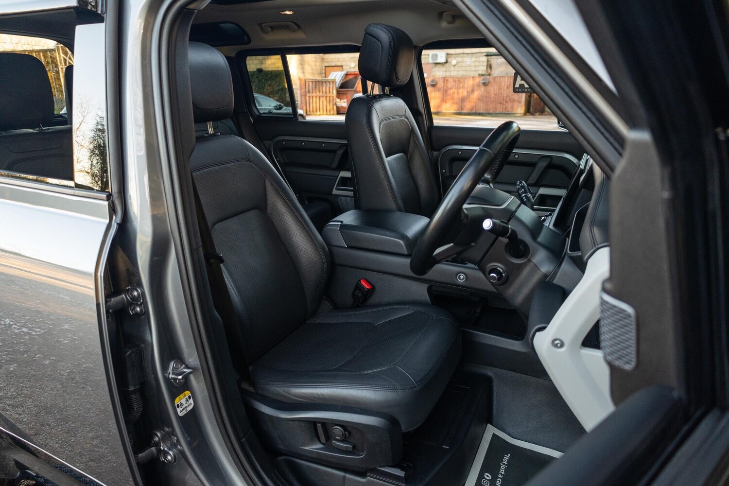 Used Land Rover Defender 110 for sale - 77081543: Photo 14