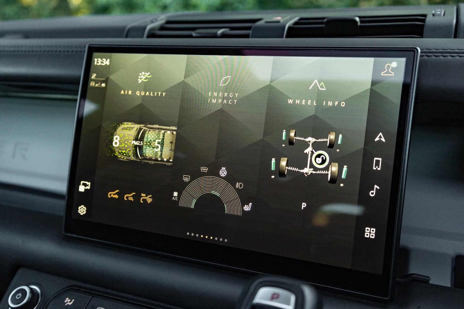 Used Land Rover Defender 110 for sale - 77081543: Photo 33