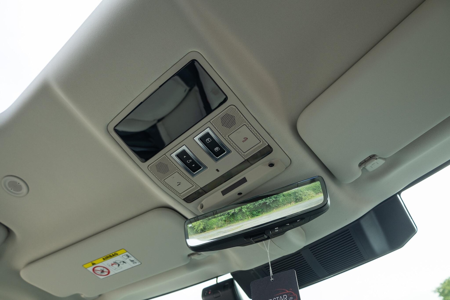 Used Land Rover Defender 2024 for sale - 77525142: Photo 5