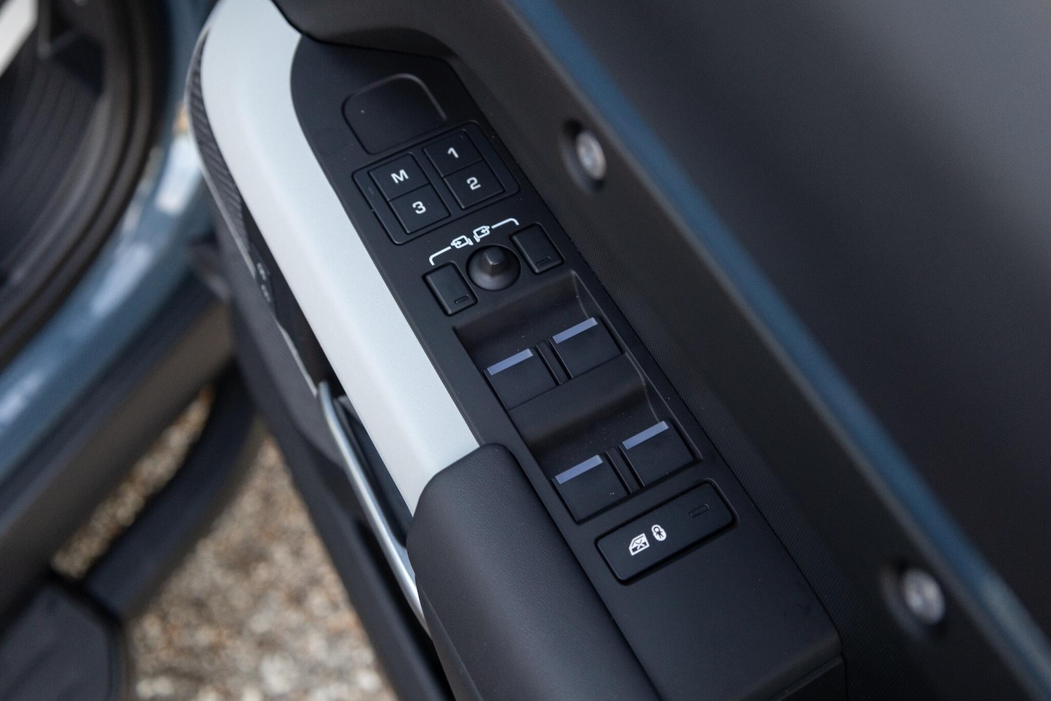 Used Land Rover Defender 2024 for sale - 76925997: Photo 13