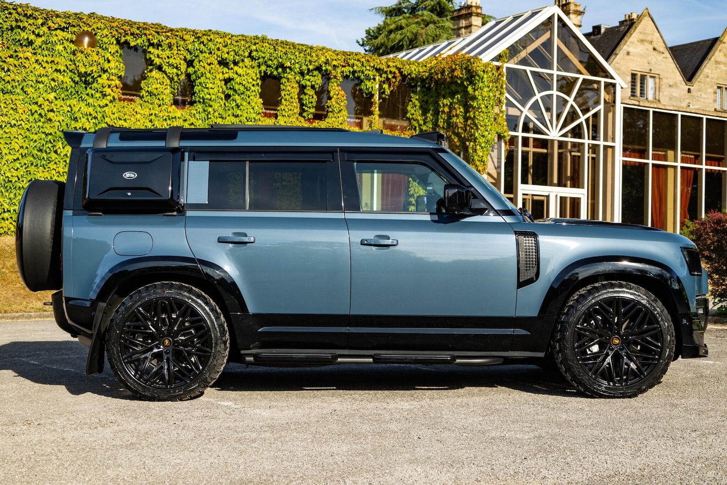 Used Land Rover Defender 2024 for sale - 76925997: Photo 22