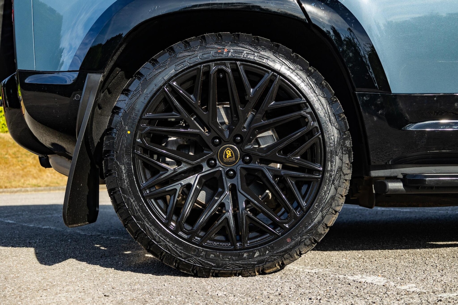 Used Land Rover Defender 2024 for sale - 76925997: Photo 29