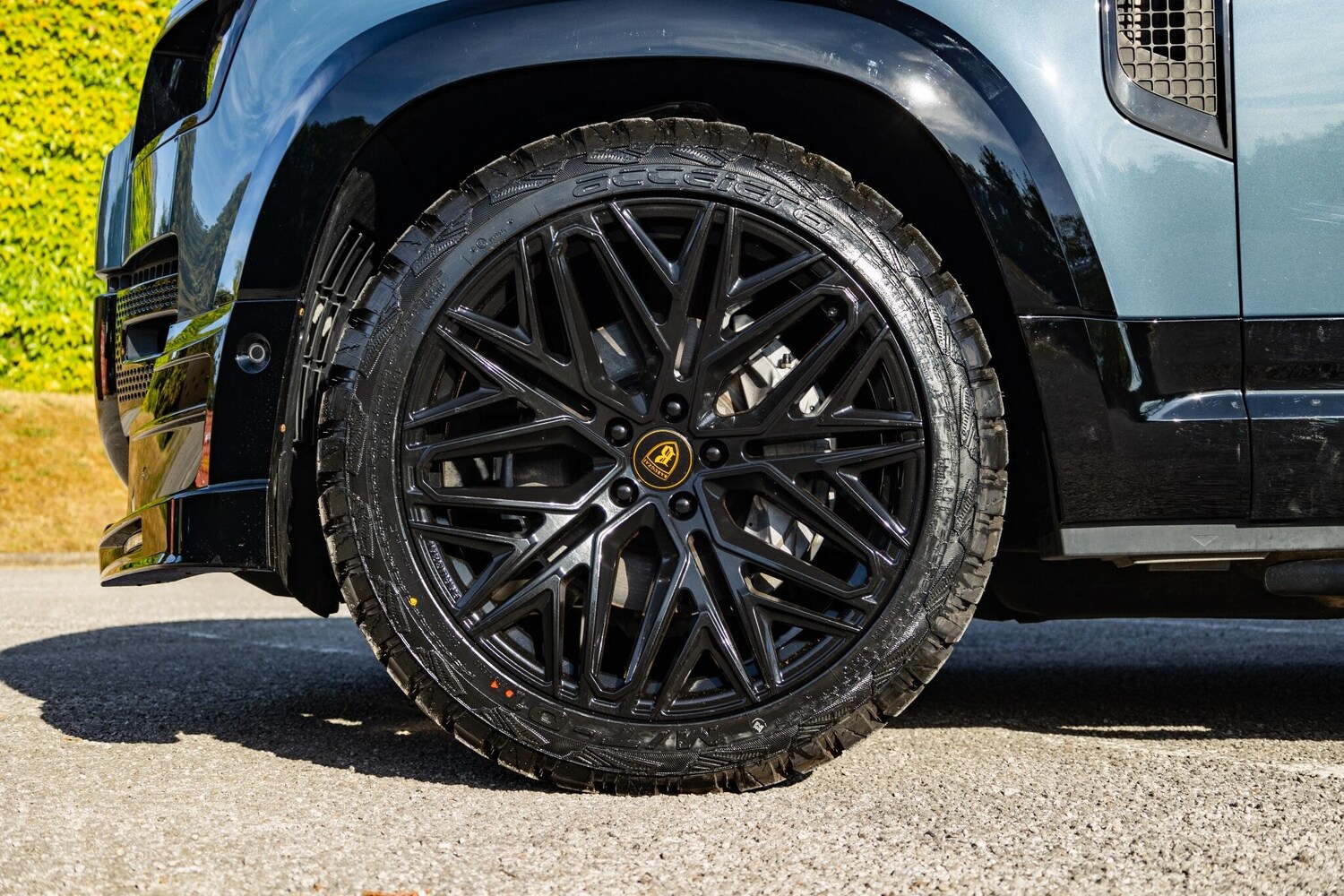 Used Land Rover Defender 2024 for sale - 76925997: Photo 31