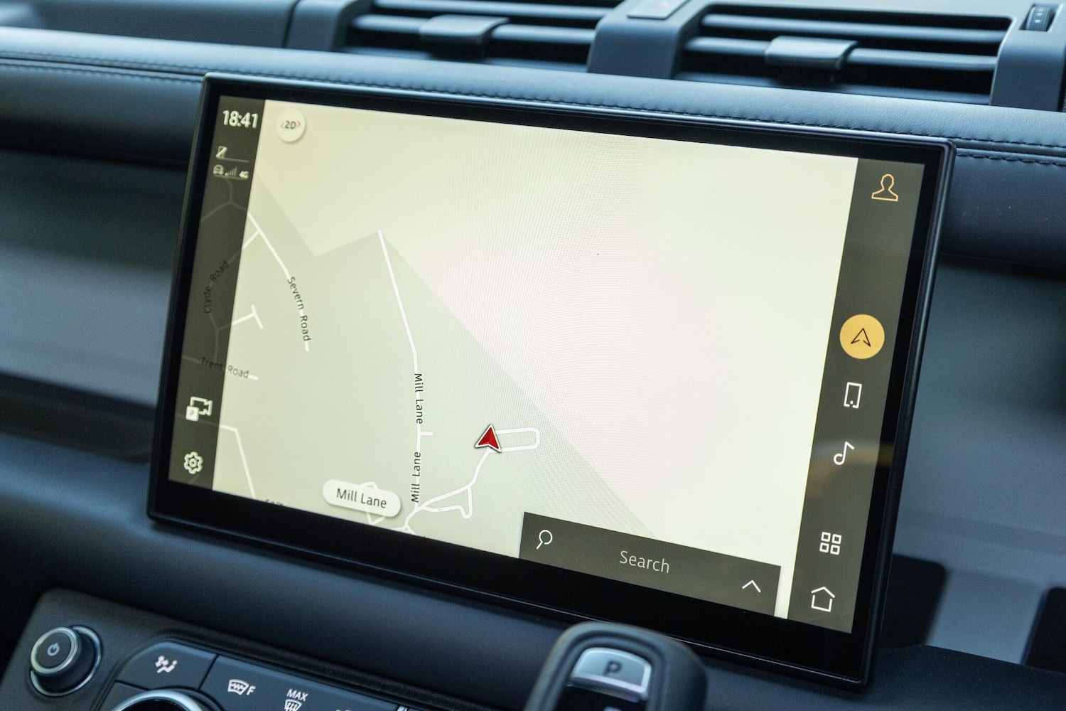 Used Land Rover Defender 2024 for sale - 76925997: Photo 32