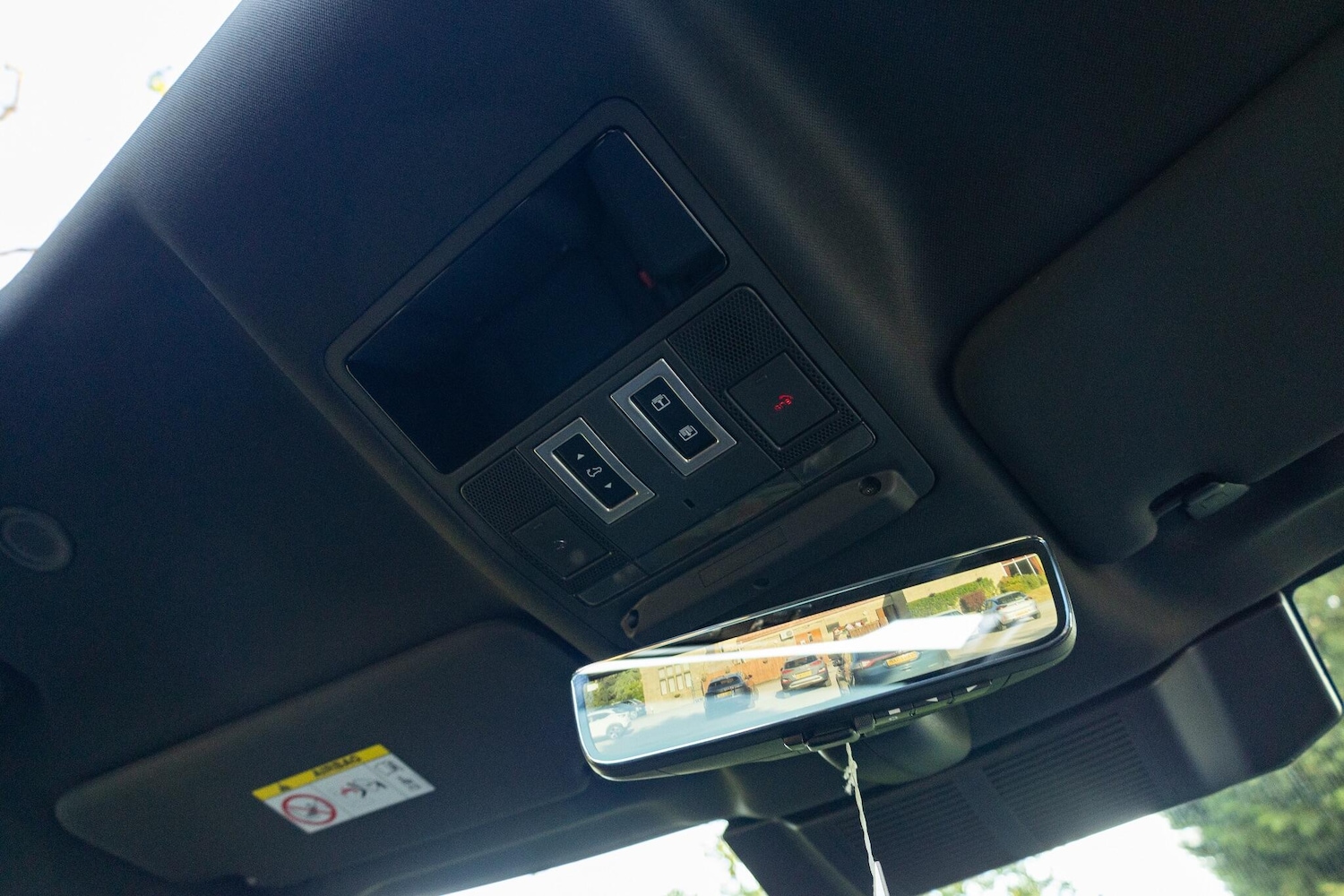 Used Land Rover Defender 2024 for sale - 76925997: Photo 47