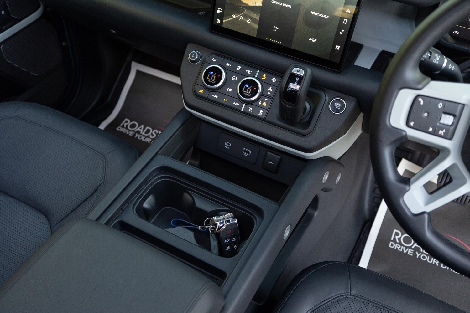 Used Land Rover Defender 2024 for sale - 76925997: Photo 6