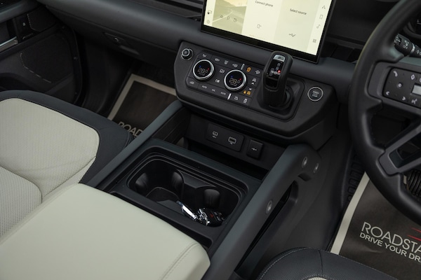 Used Land Rover Defender 110 2024 for sale - 76188983: Photo 13