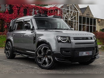 Used Land Rover Defender 110 2024 for sale - 76188983: Photo