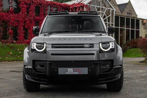 Used Land Rover Defender 110 2024 for sale - 76188983: Photo 8