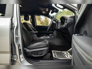 Used Volkswagen Amarok 2023 for sale - 78999180: Photo