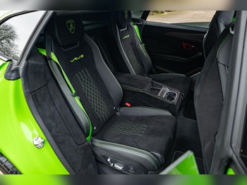 Used Lamborghini Urus 2025 for sale - 77254916: Photo