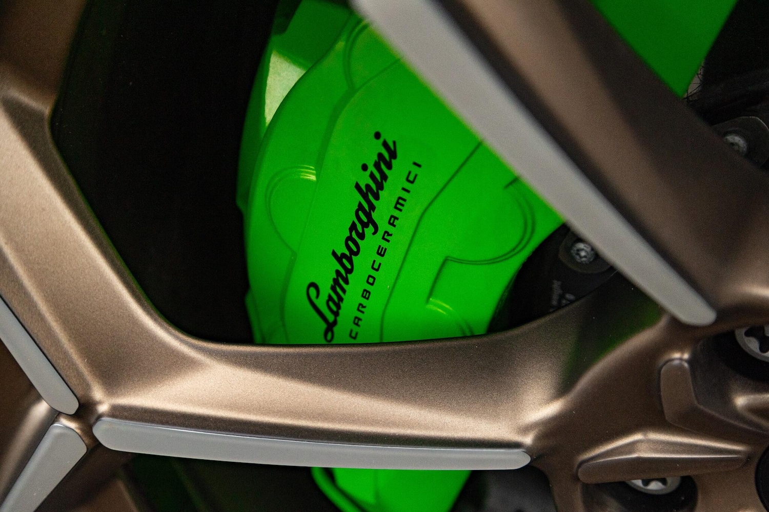 Used Lamborghini Urus 2025 for sale - 77254916: Photo 50