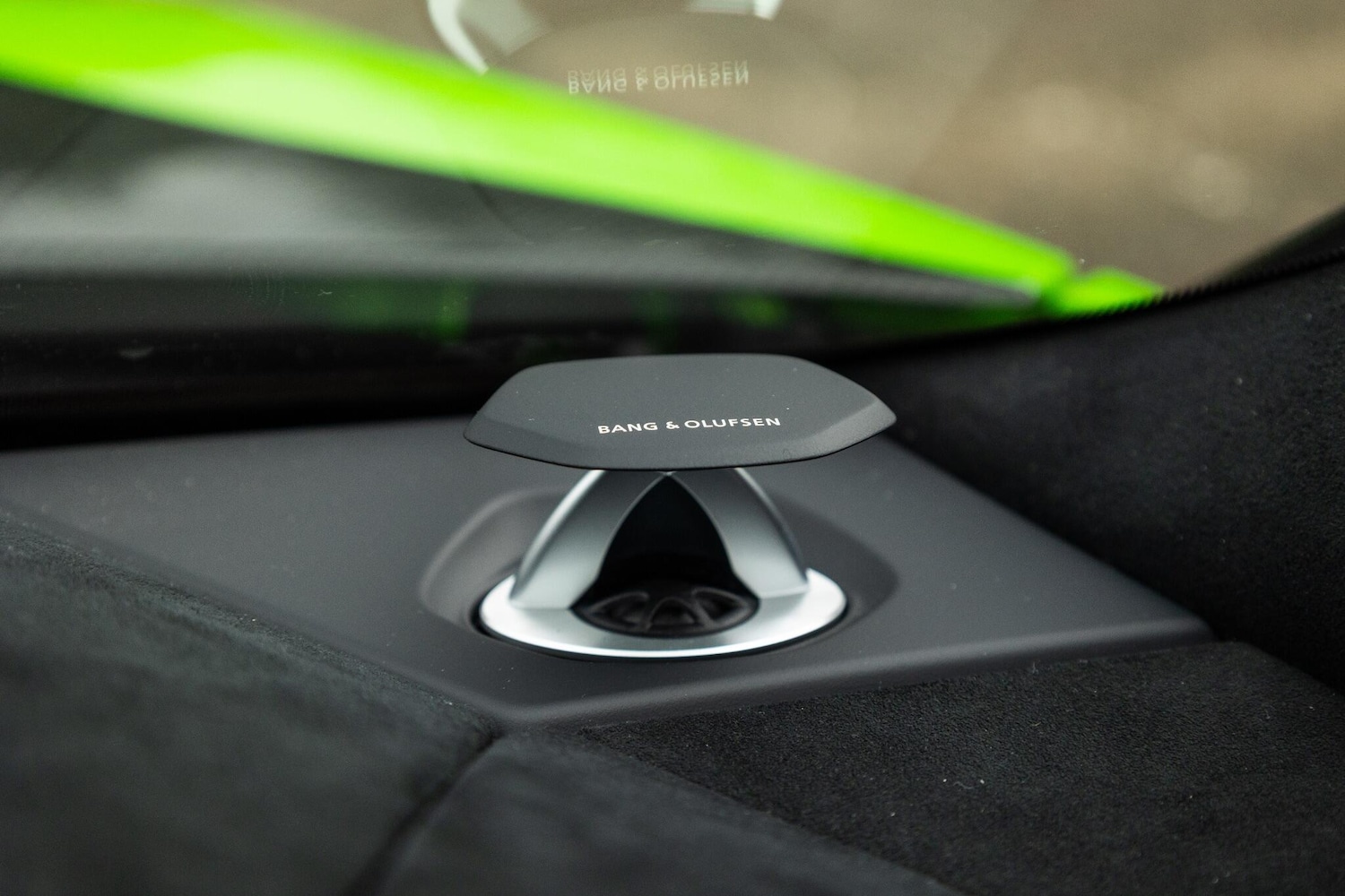 Used Lamborghini Urus 2025 for sale - 77254916: Photo 64