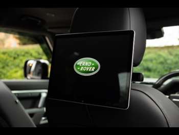 Used Land Rover Defender 110 2023 for sale - 74358206: Photo