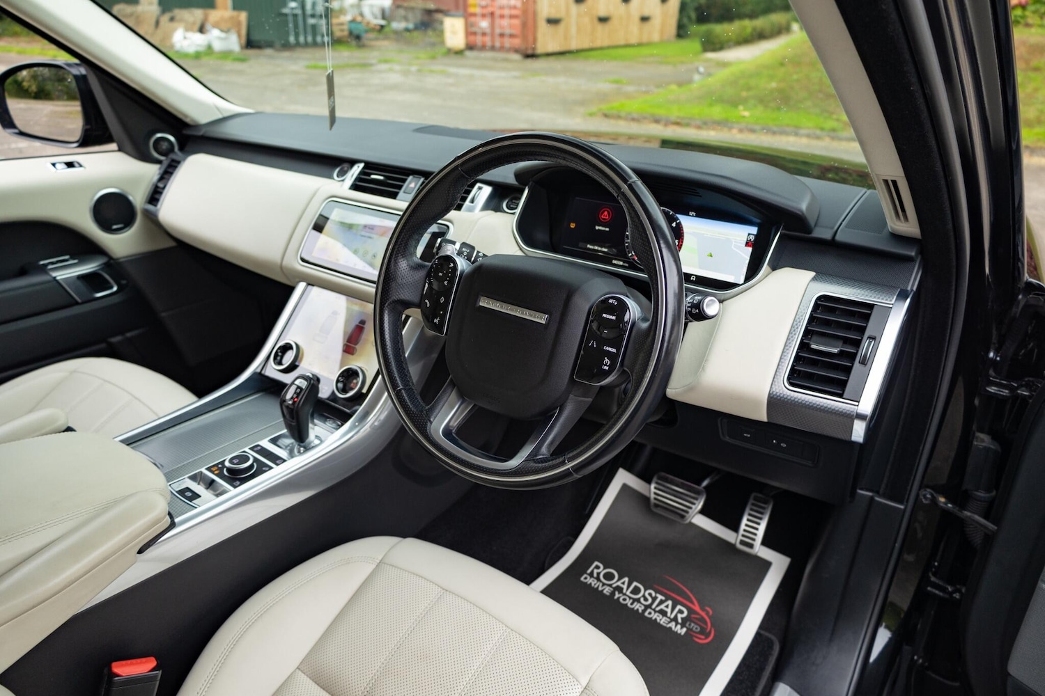 Used Land Rover Range Rover Sport 2018 for sale - 76997135: Photo 4