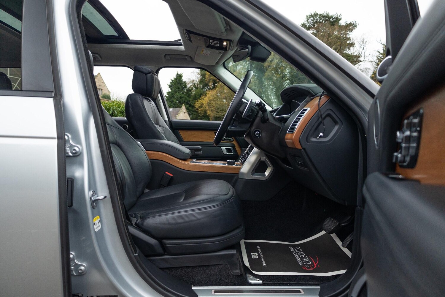 Used Land Rover Range Rover for sale - 76714327: Photo 3