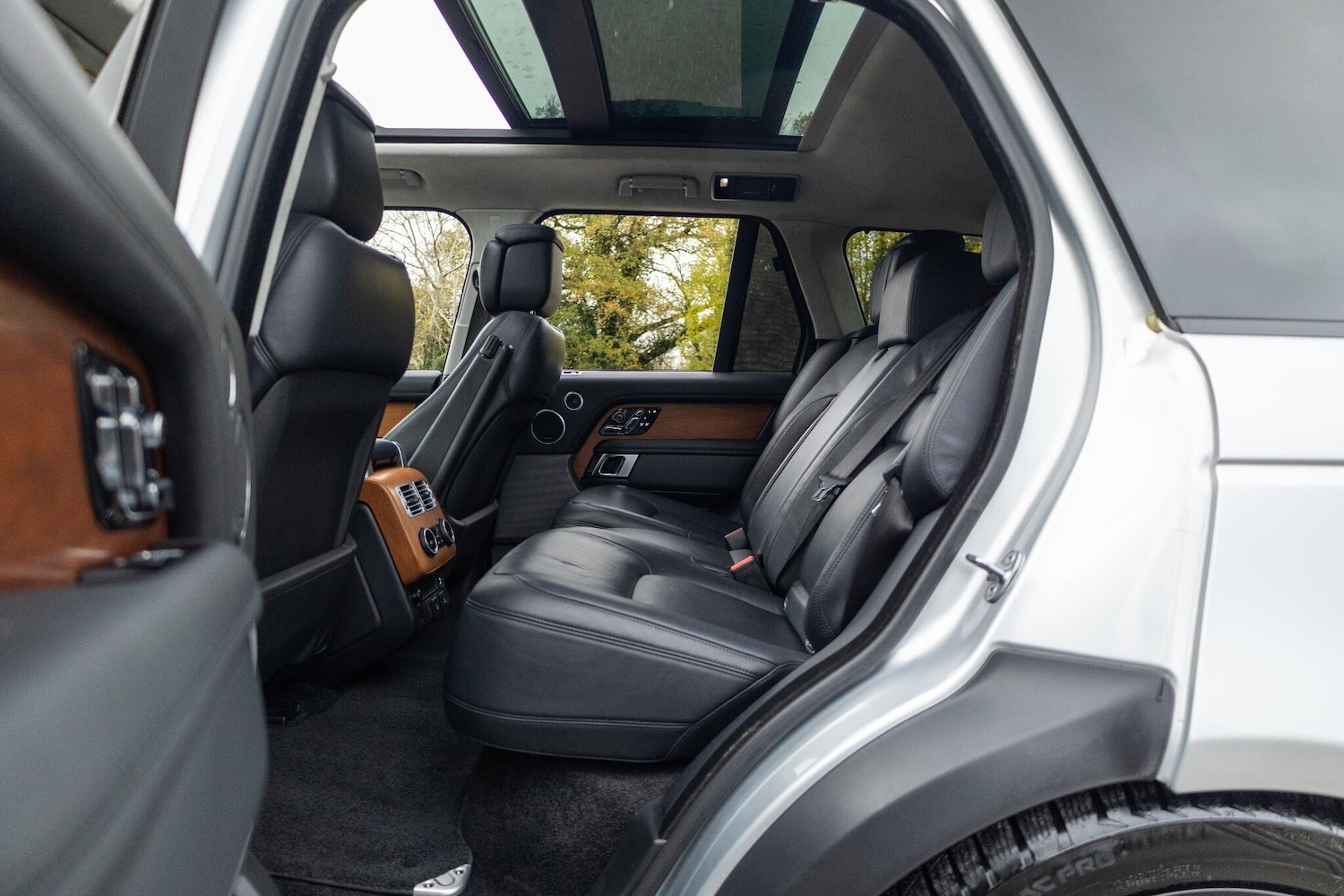 Used Land Rover Range Rover for sale - 76714327: Photo 45