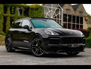 2022 (22) - 3.0 V6 E-Hybrid 17.9kWh Platinum Edition TiptronicS 4WD Euro 6 (s/s) 5dr (3