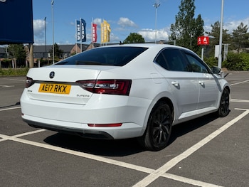 Used Skoda Superb 2017 for sale - 79205833: Photo