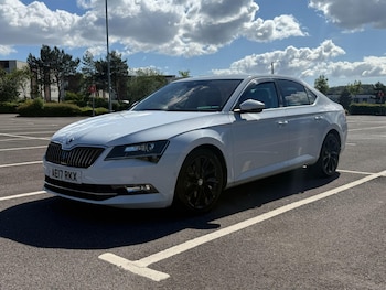 Used Skoda Superb 2017 for sale - 78946982: Photo