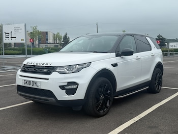 Used Land Rover Discovery Sport 2018 for sale - 79194011: Photo